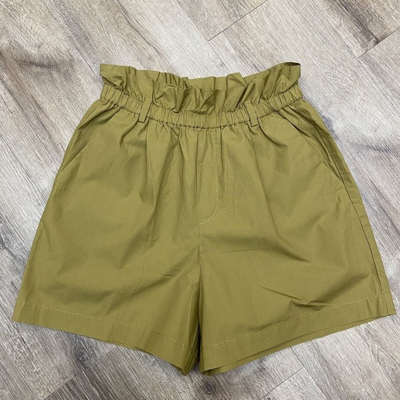 Uniqlo Shorts Womens Small (26/27) Green Cotton Pockets Paperbag High Rise Cinch - Picture 1 of 9